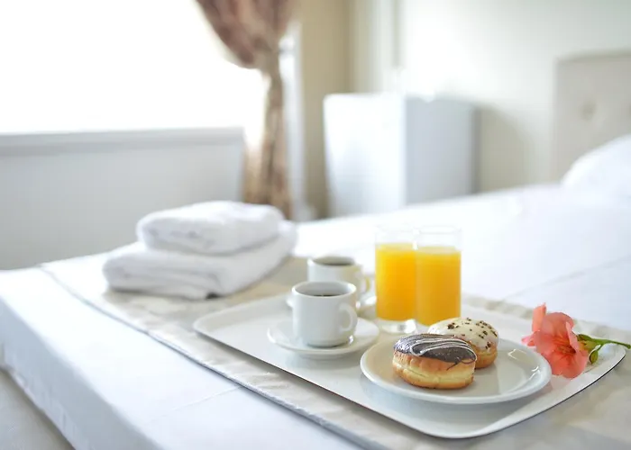 Aparthotel Crown Nea Skioni