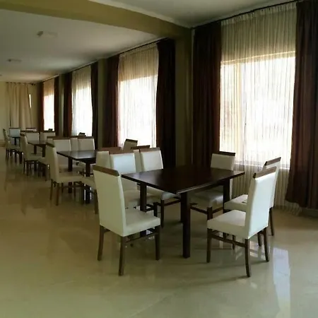 Crown 3* Nea Skioni