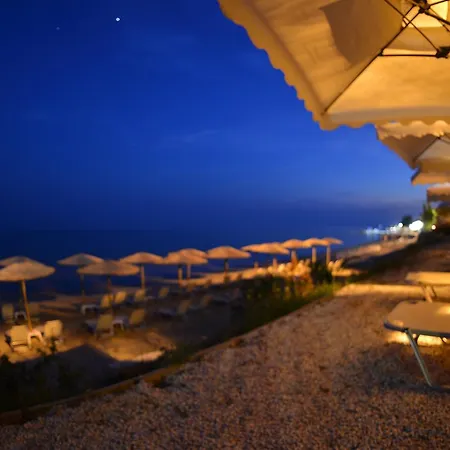 Aparthotel Crown Nea Skioni