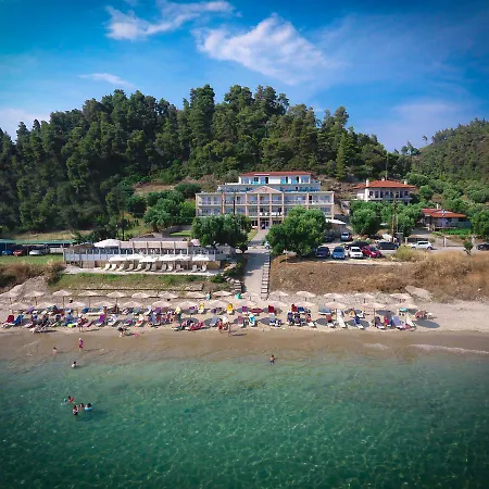 Crown 3* Nea Skioni