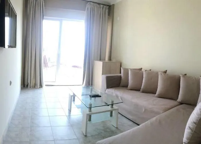 Crown 公寓式酒店 尼尔斯吉尼